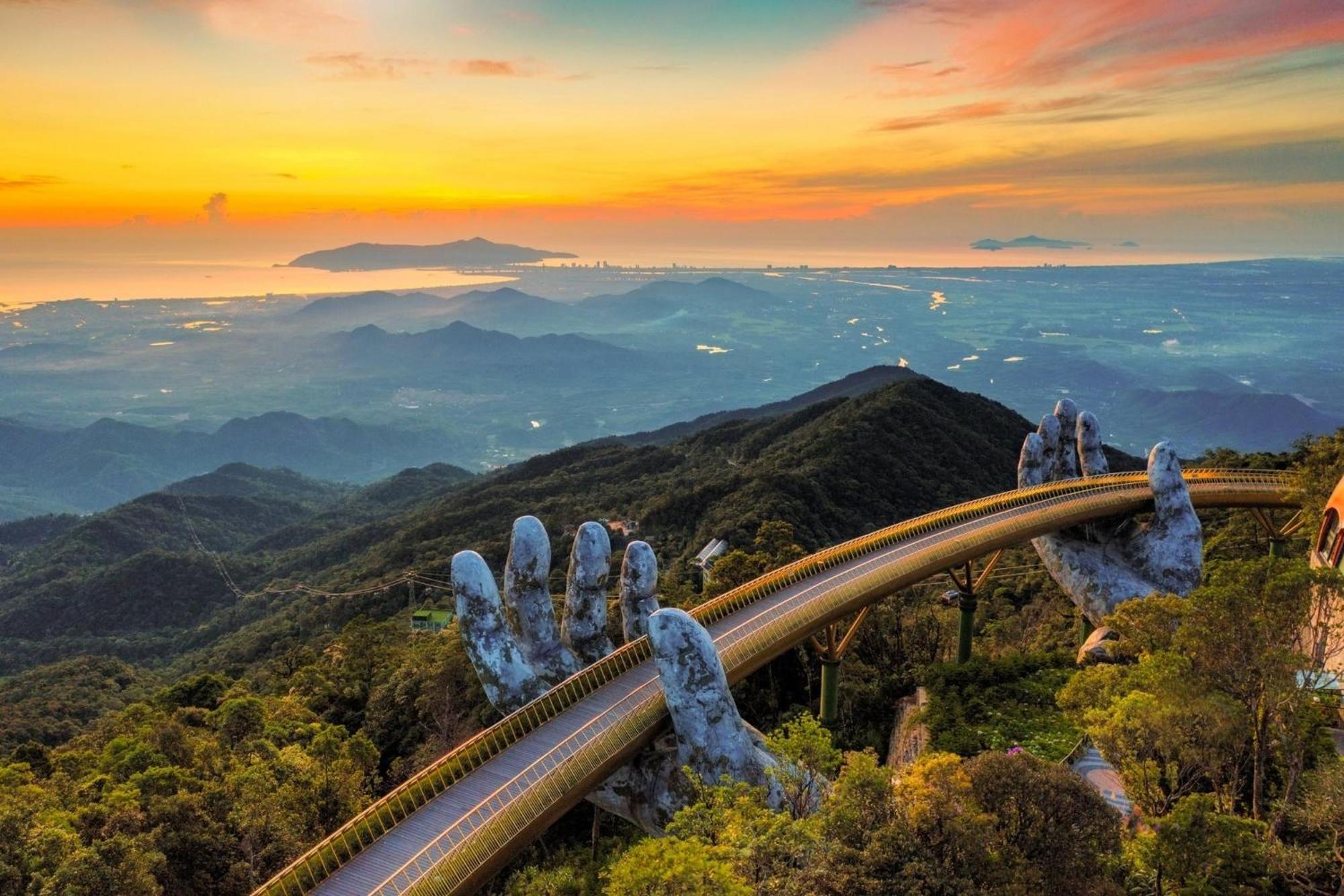 Отель Voco Ma Belle Danang By Ihg Экстерьер фото