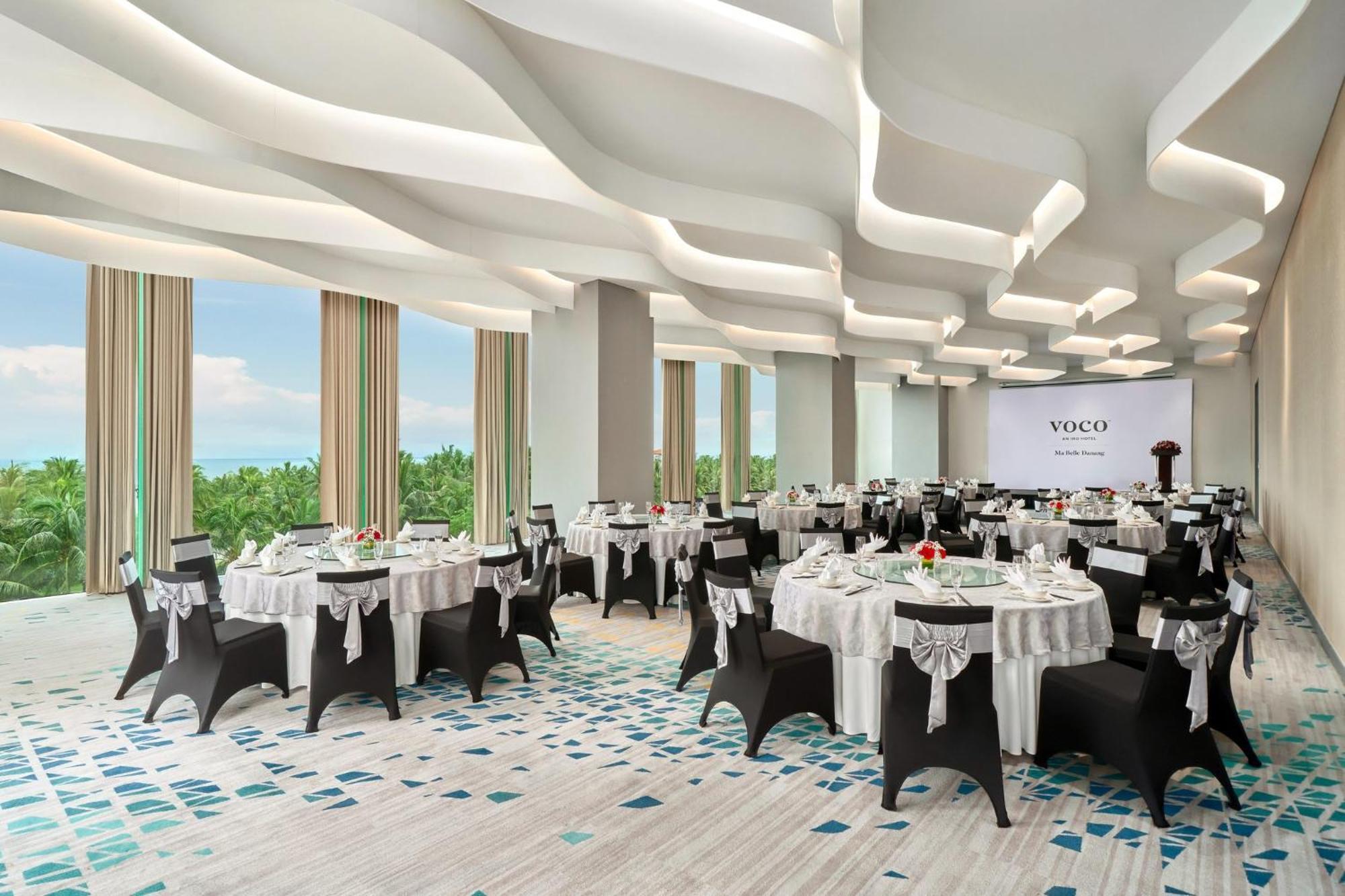 Отель Voco Ma Belle Danang By Ihg Экстерьер фото